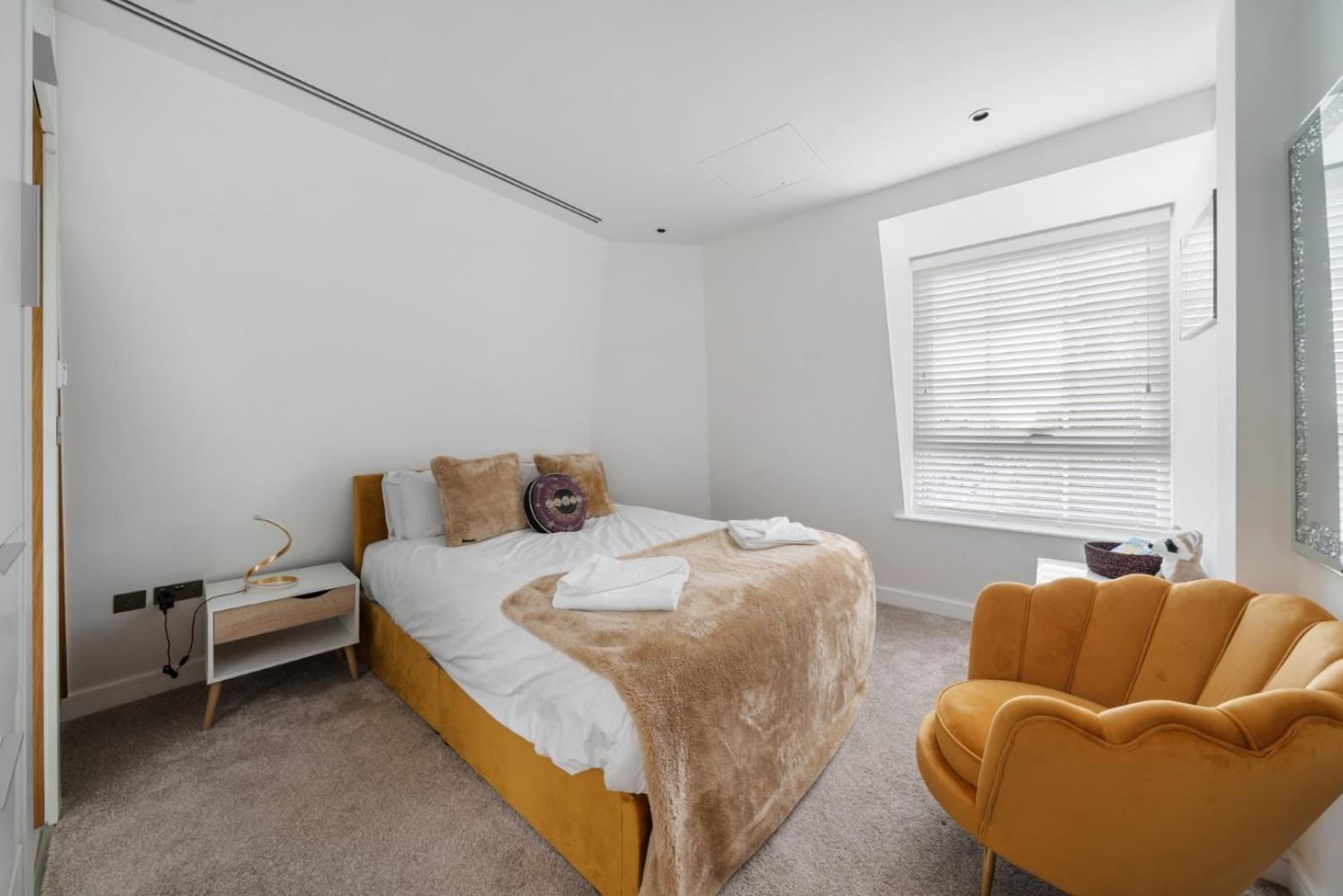 Elegant 3-Bedroom Penthouse In Marble Arch 70 London Exterior photo